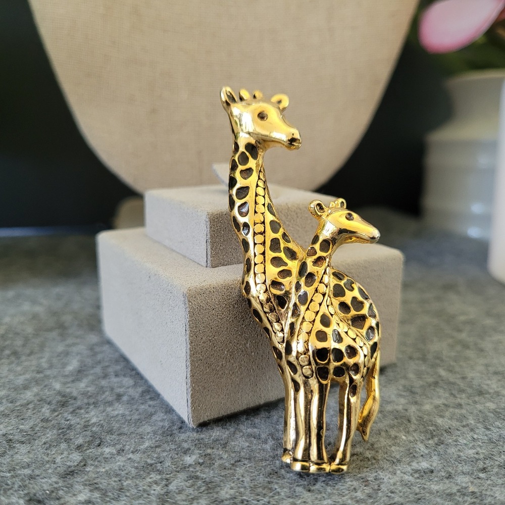 Vintage Gold Tone Giraffe Brooch Pin 3" Mother Baby Animal Figural Jewelry